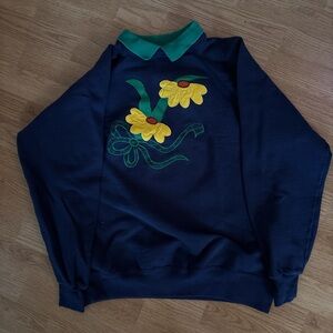 Hanes Green and Navy Sweatshirt